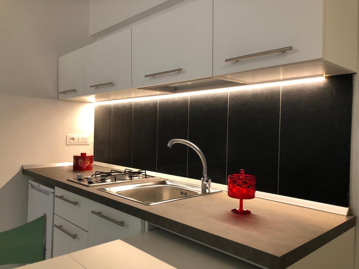 Un Capriccio - Ginepro Lägenhet Aieta Exteriör bild